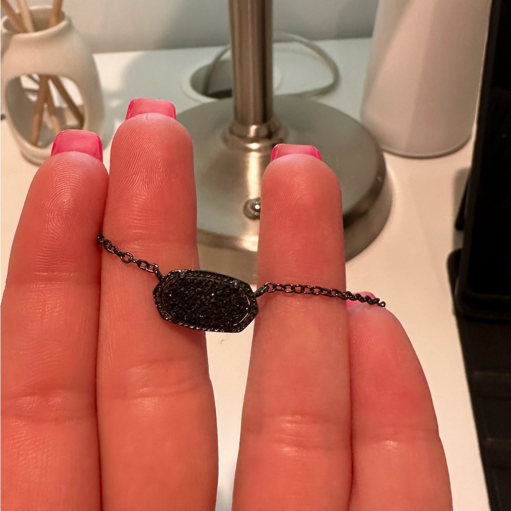 Elisa Pendant Necklace in Black Drusy